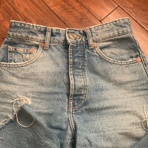 Zara Mom High Waisted Mom Jeans